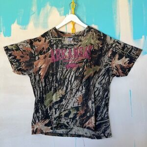 Camo Graphic Tee - Short Sleeve